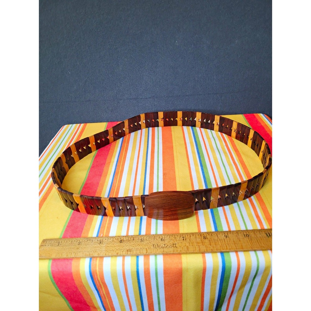 Brown/Tan Wood Geometric Belt Size 39 Adjustable Buckle 1 in Width